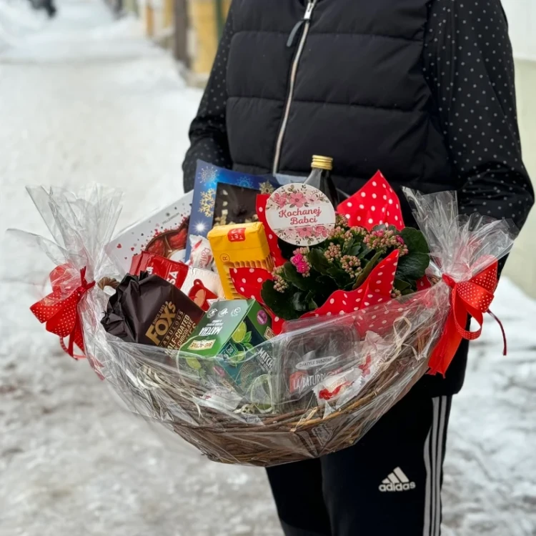 kosz prezentowy dla kochanej babci2