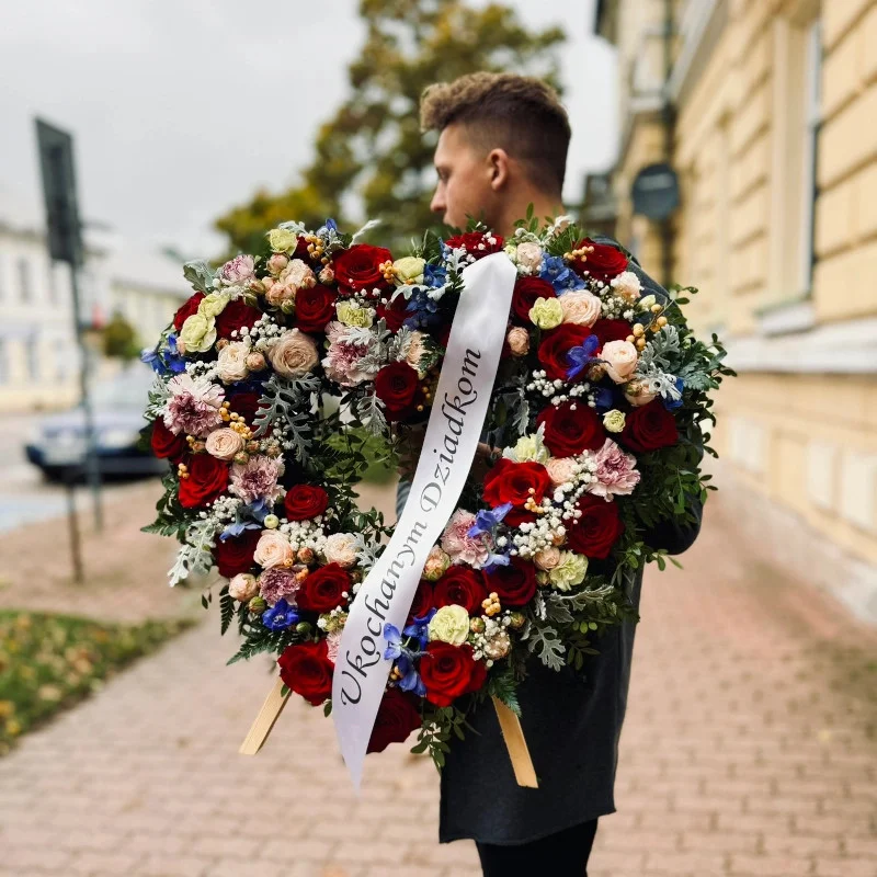 Wieniec pogrzebowy w głębokim żalu